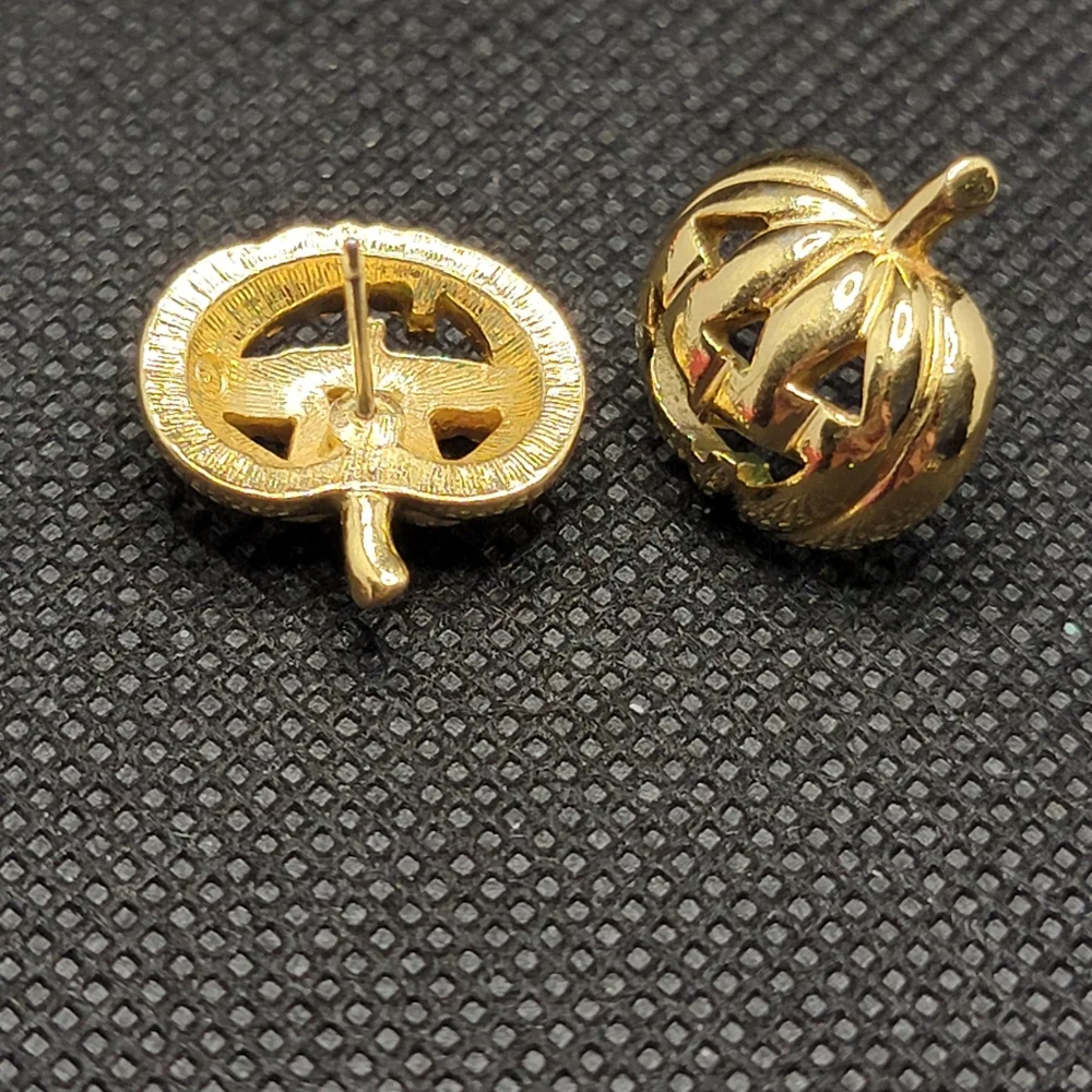 Vintage Gold Jack-o-lantern Halloween Earrings | Avon